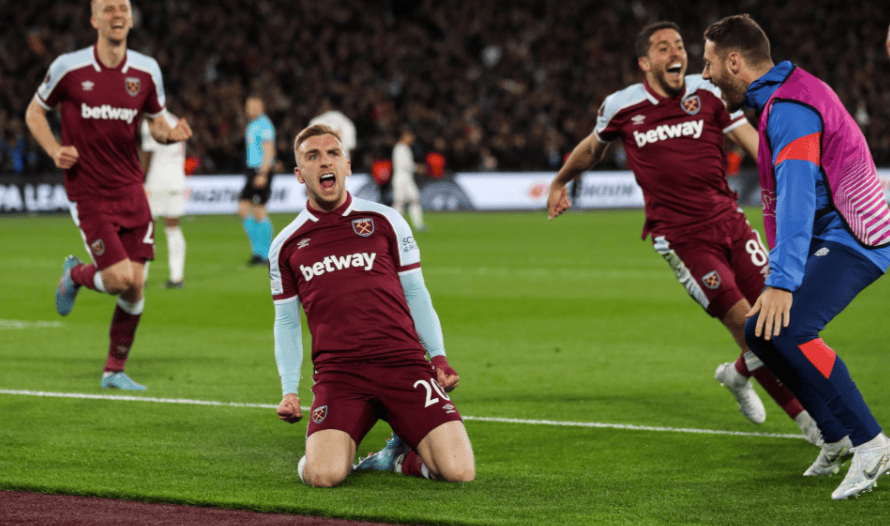 以王俊杰第一人称独白，解读他打韩国“尿检之战”，男篮锋线希望