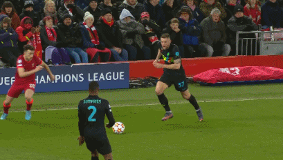 小将卡尔：我从基米希和凯恩身上学到了很多，很开心在拜仁踢球