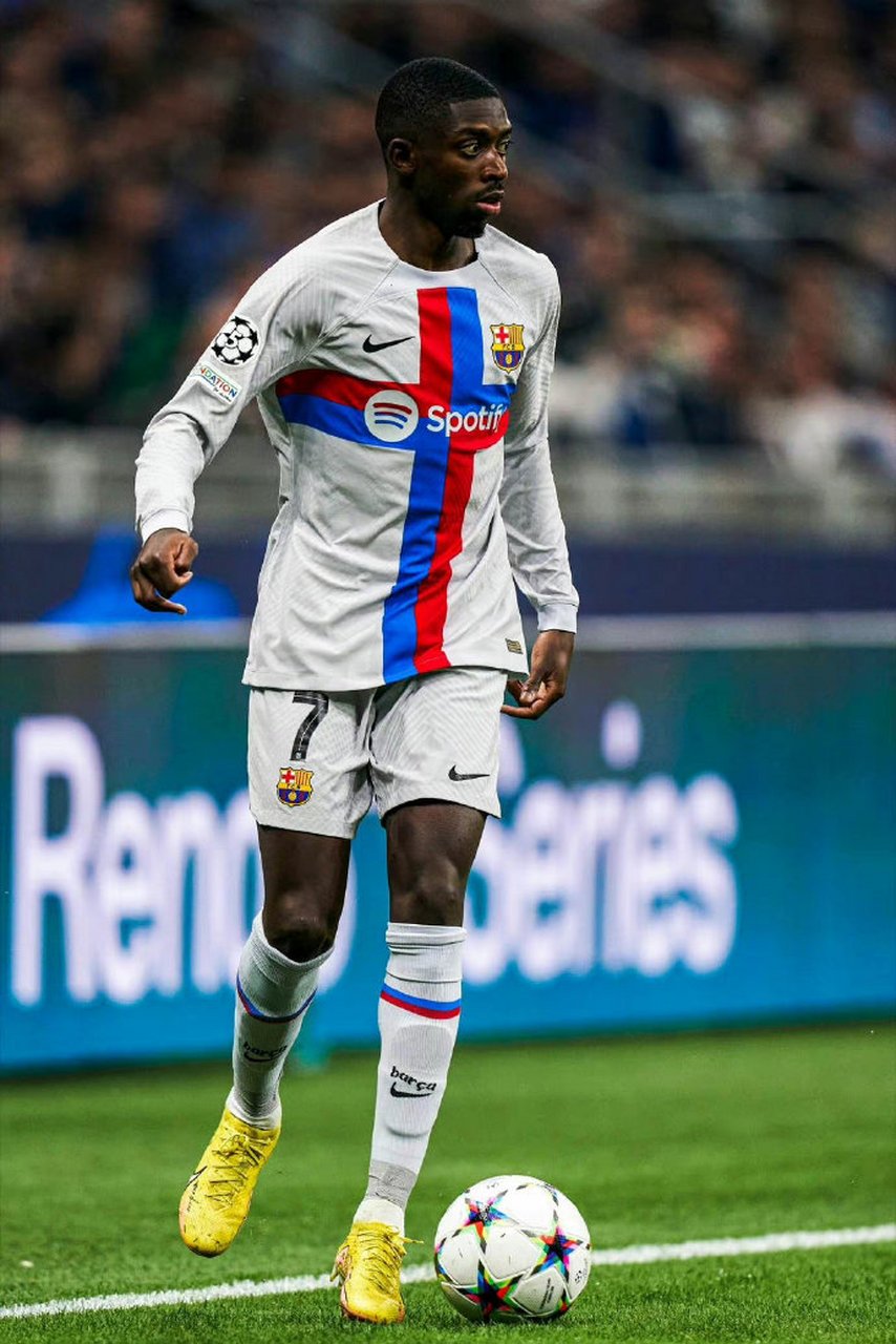 2-0击败安哥拉，梅西晒照：很自豪能继续代表我的祖国征战