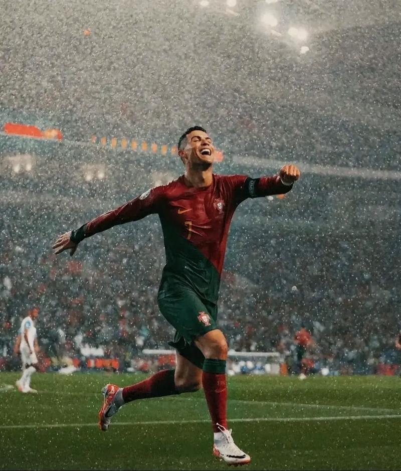 自然年国家队+顶级联赛俱乐部进球数历史前10：梅西91球第1