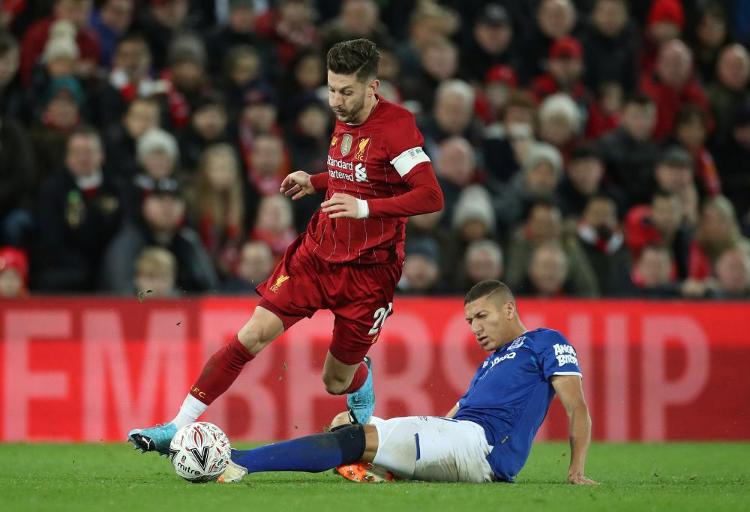 广东挺进8强，徐杰飙7记三分砍23分，杜锋战术奏效，下轮迎战卫冕冠军