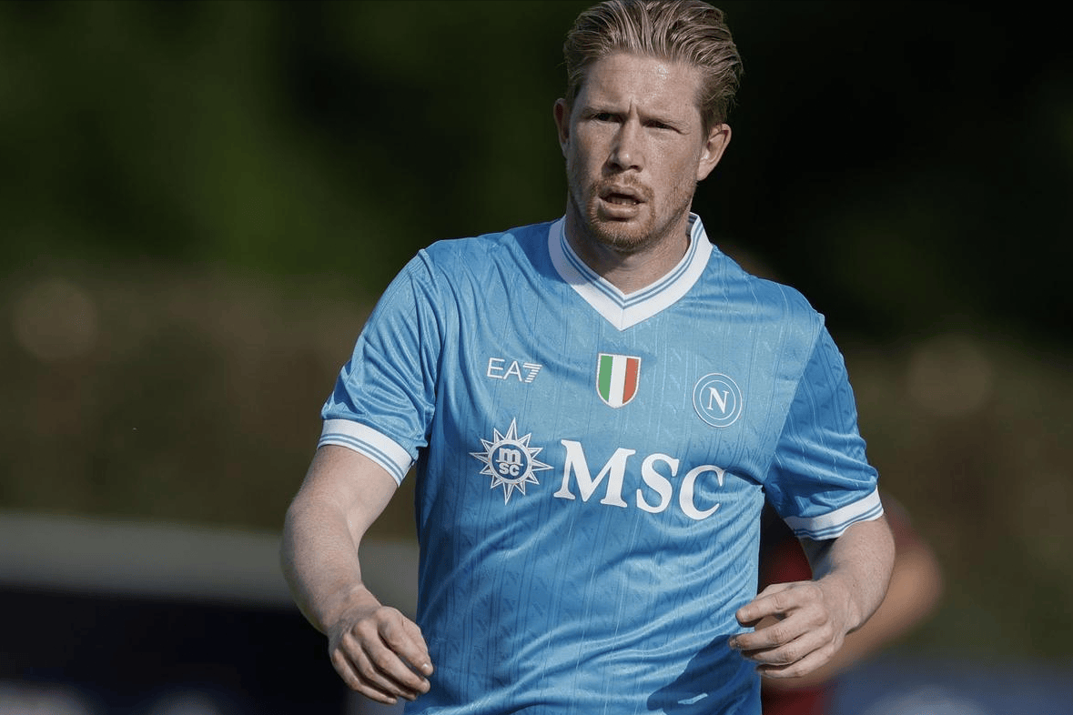 杜兰特关键三分，锁定比赛胜利