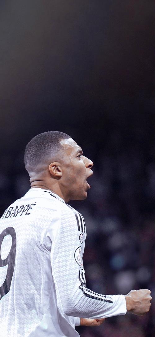 斯基拉：米兰要续约意U17国门隆戈尼，认为其是未来顶级球员